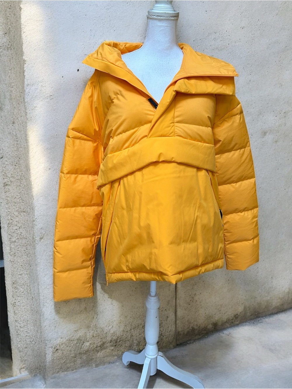 BLAEST Yellow Amber Oversized Jovet Down Filled Anorak Pullover Puffer Jacket Lg
